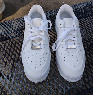 Nike White Sneakers for Women. Size 6